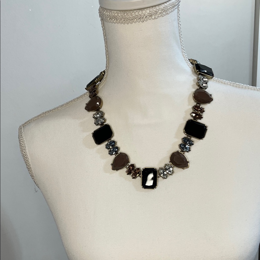 Elegant Black and Brown Women's Necklace